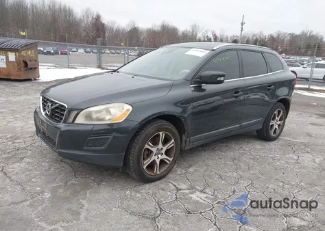 2012 Volvo Xc60 T6/T6 Platinum/T6 Premier Plus/T6 R-Design/T6 R-Design Platinum/T6 R-Design Premier Plus z USA, uszkodzony, nr VIN YV4902DZ8C2299092